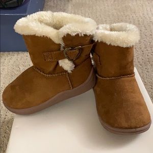 Kid winter boots